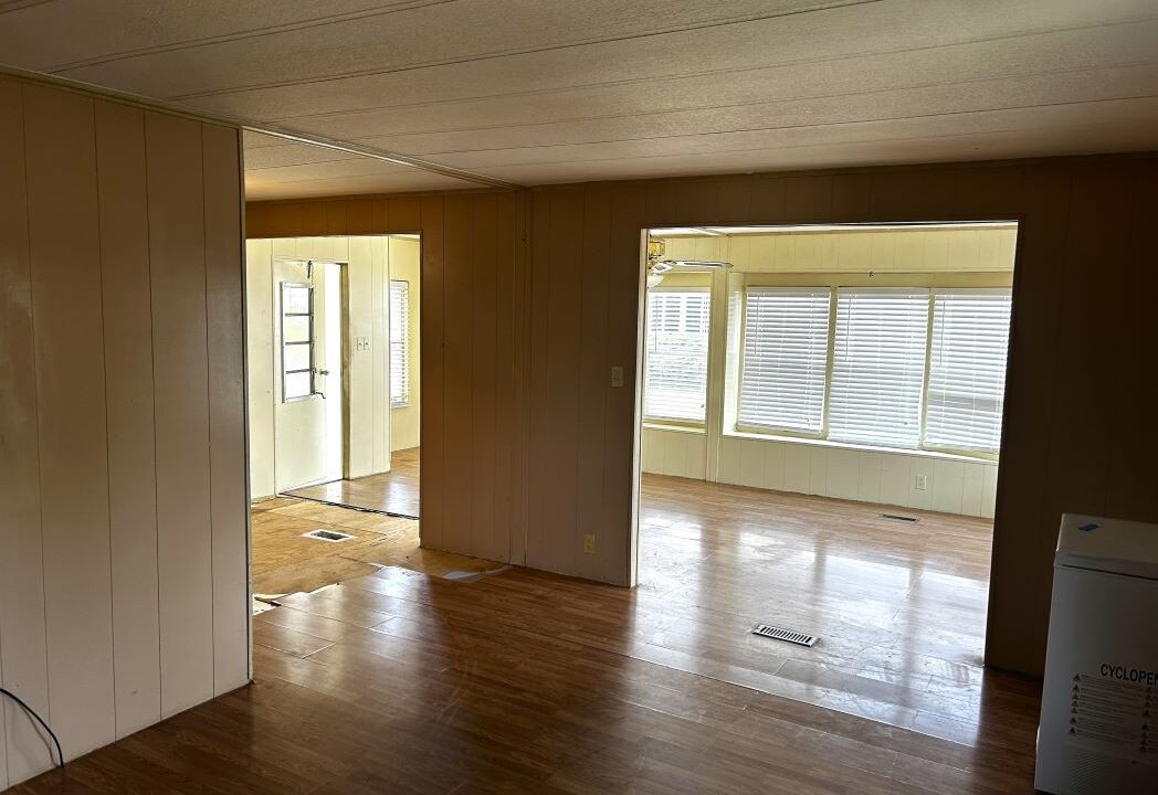 3150 NE 36th Ave lot 515 - sp06