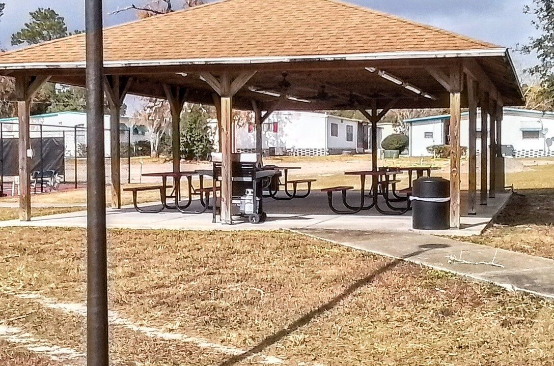 3150 NE 36th Ave lot 515 - sp22