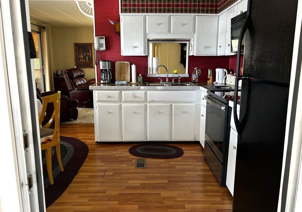 3150 NE 36th lot 114 - sp08