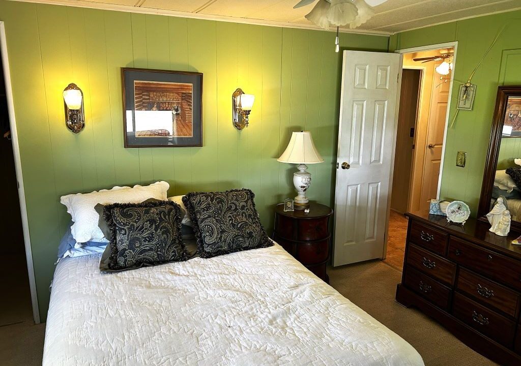 3150 NE 36th lot 114 - sp15