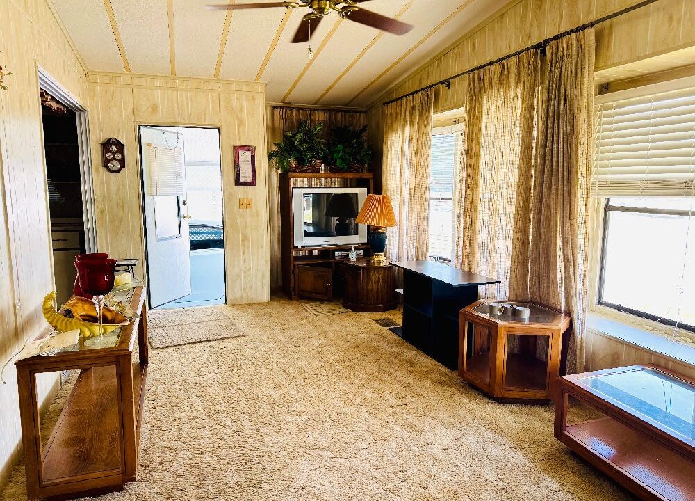 57 Hatteras - sp10