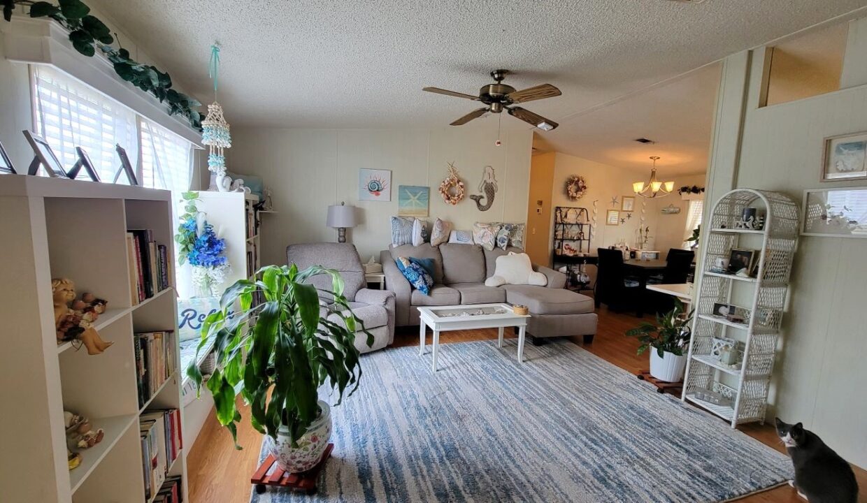 2233 Parrot Place - sp06