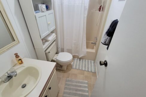 2233 Parrot Place - sp15