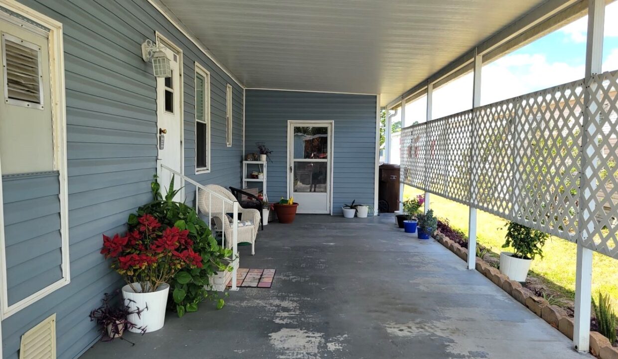 2233 Parrot Place - sp21
