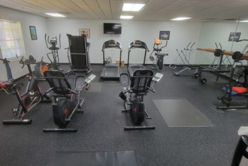 2233 Parrot Place - sp32