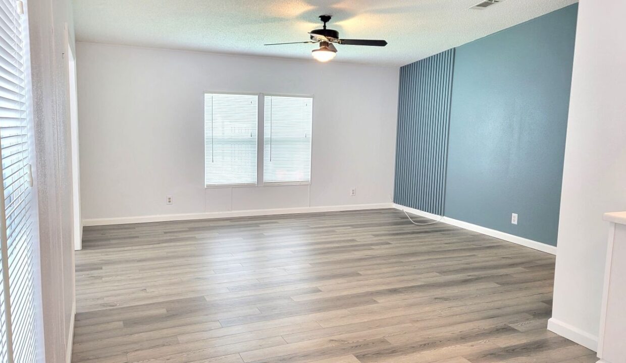 2319 Heron - sp10