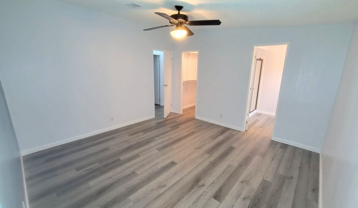 2319 Heron - sp27