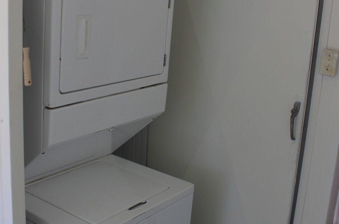 4114 Rhine St. - sp15