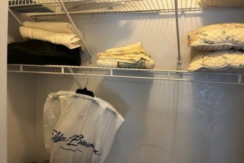 1912 Hazeltine Way - sp21