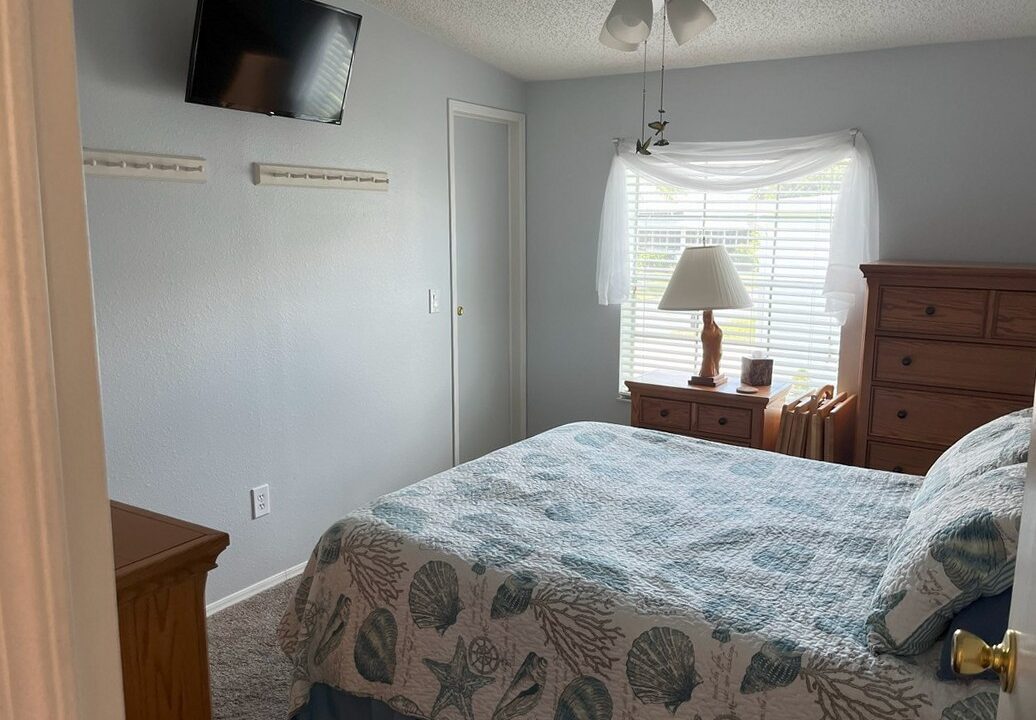 2408 Crooked Stick - sp19