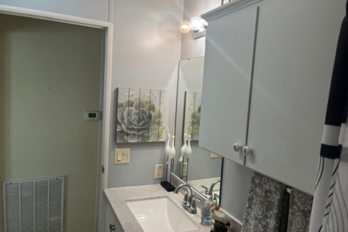 824 Sunningdale - sp16