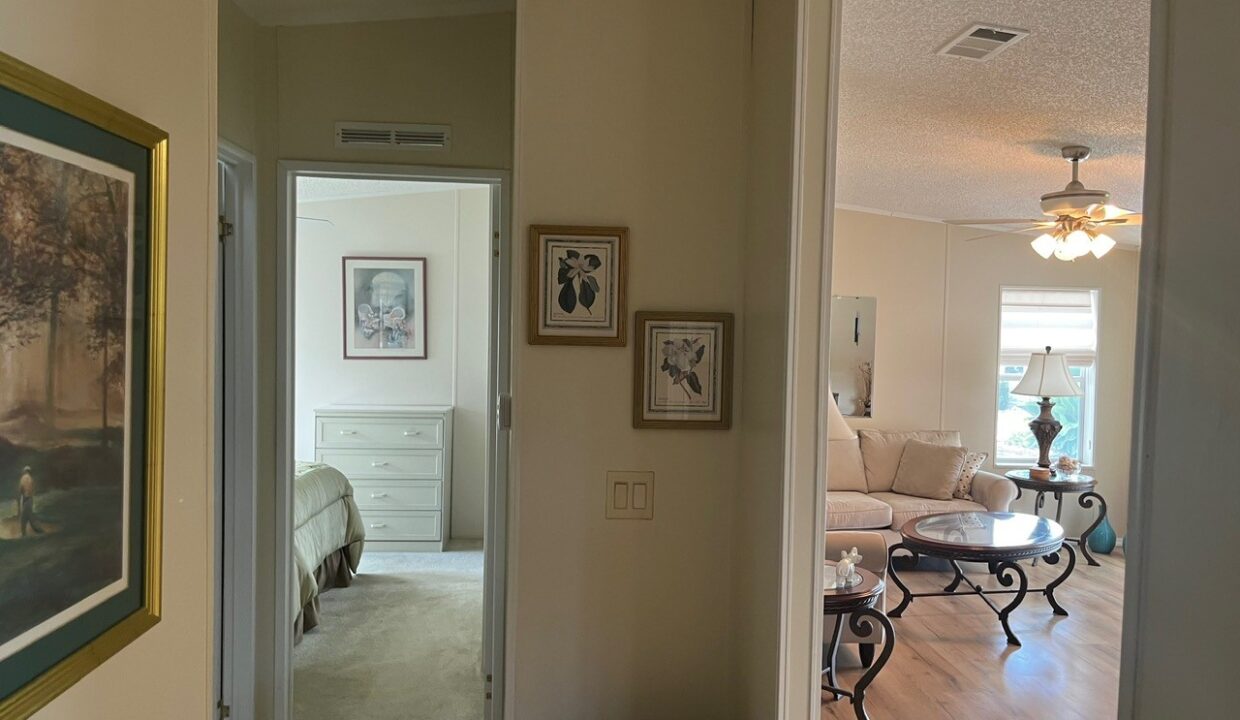 824 Sunningdale - sp25