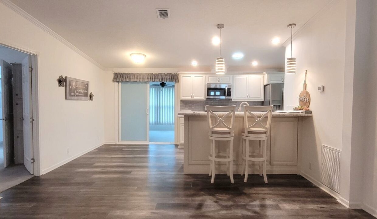 1209 Cypress Vine - sp16