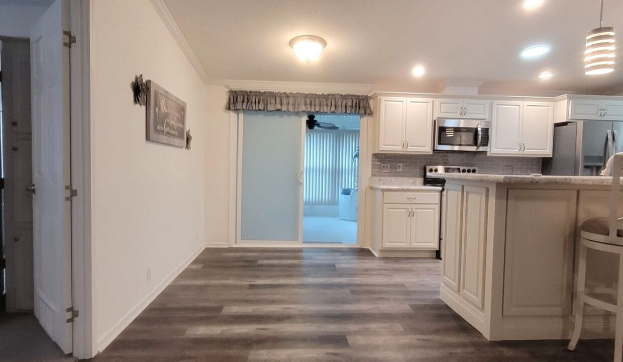 1209 Cypress Vine - sp17