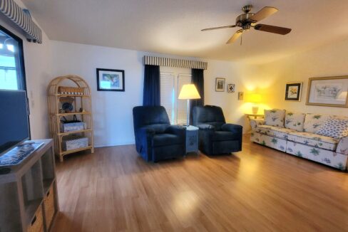 1757 Tower Lakes - sp10