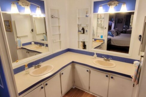 1757 Tower Lakes - sp29