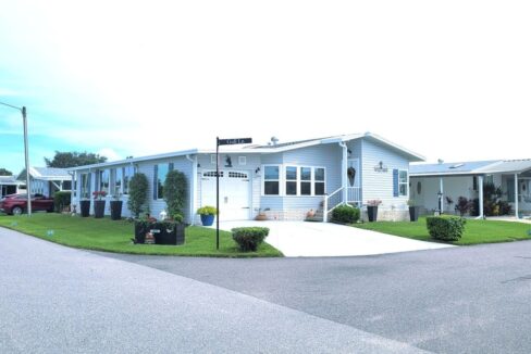 1835 Tower Lakes - sp01