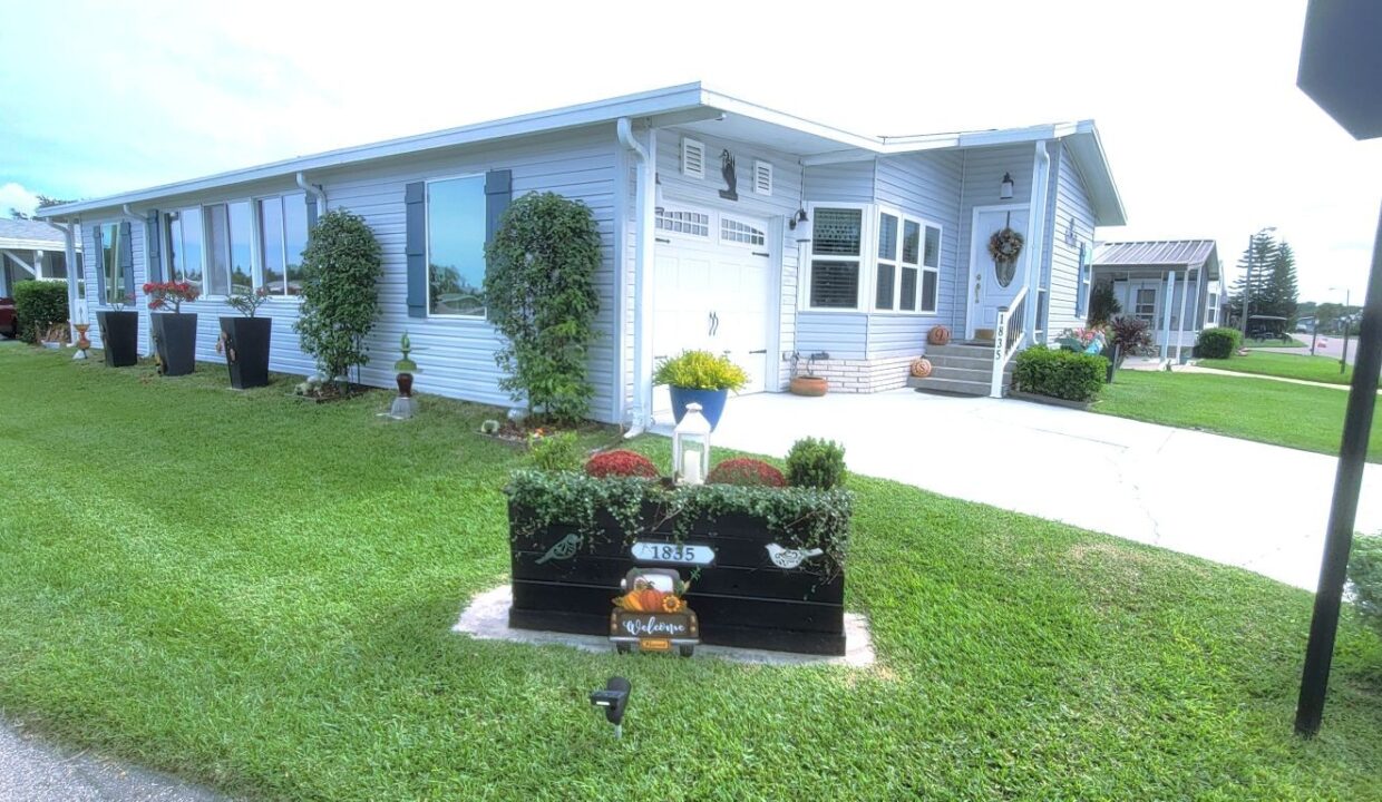 1835 Tower Lakes - sp04