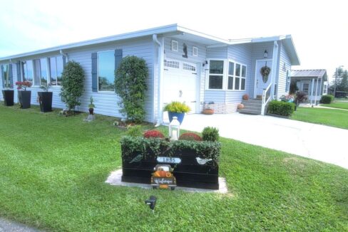 1835 Tower Lakes - sp04