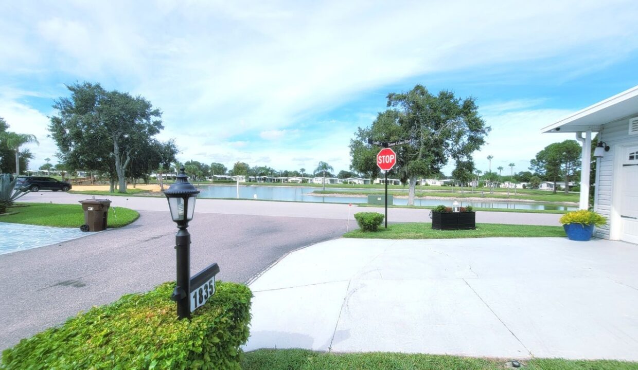 1835 Tower Lakes - sp08