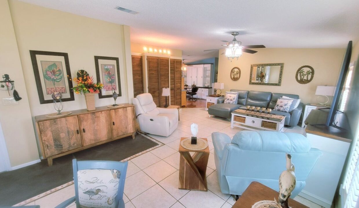 1835 Tower Lakes - sp11