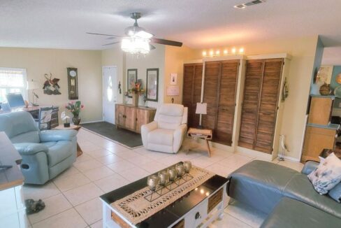 1835 Tower Lakes - sp12