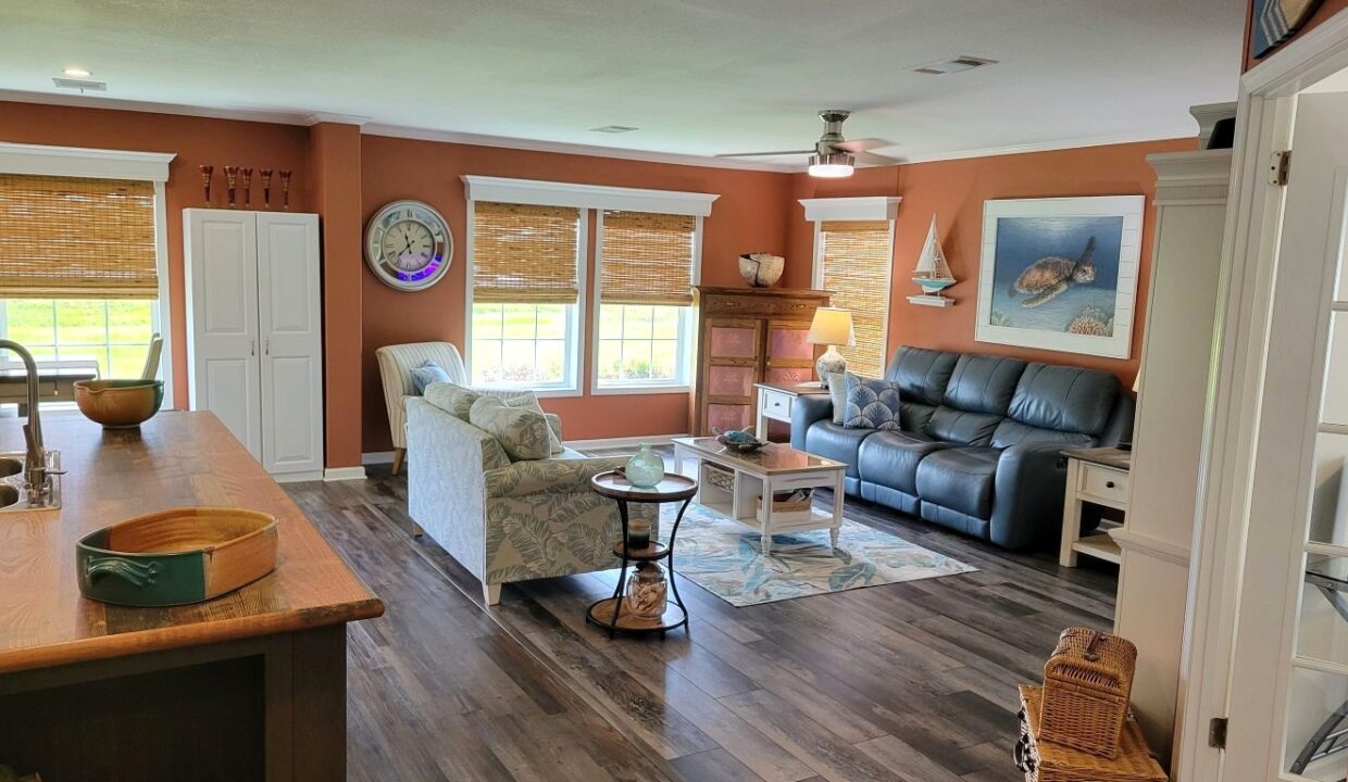 220 Monterey Cypress - sp08