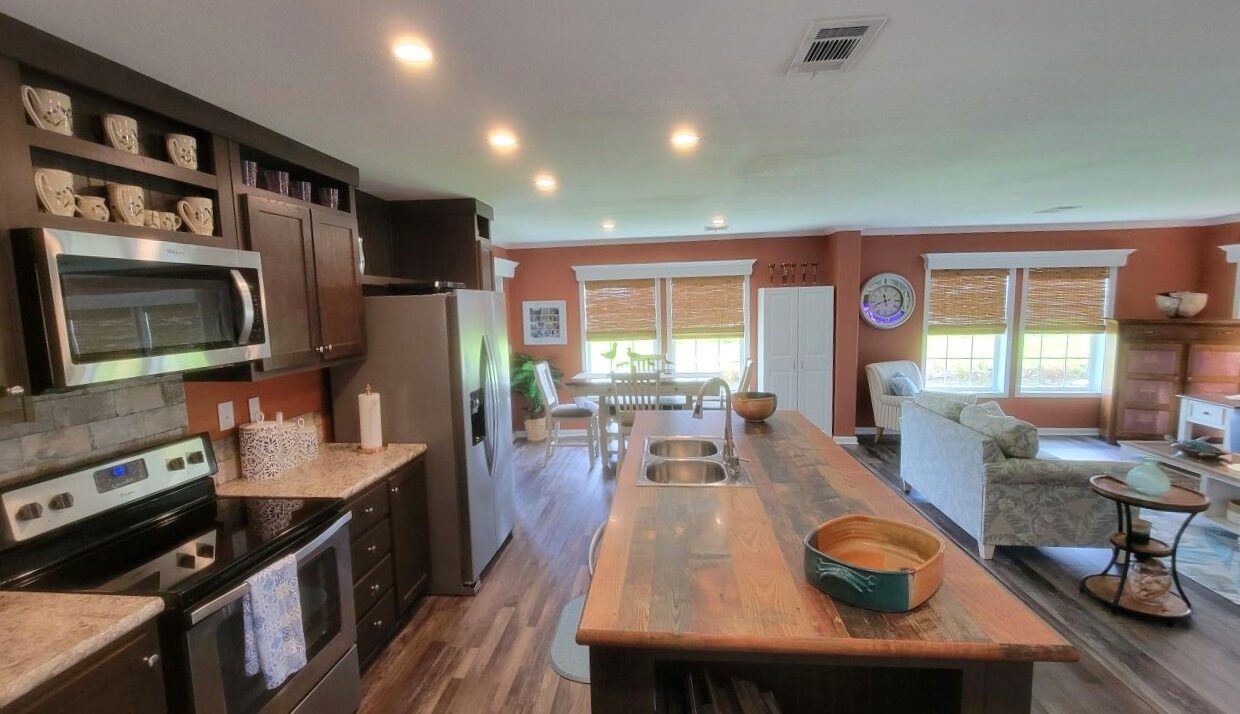 220 Monterey Cypress - sp15