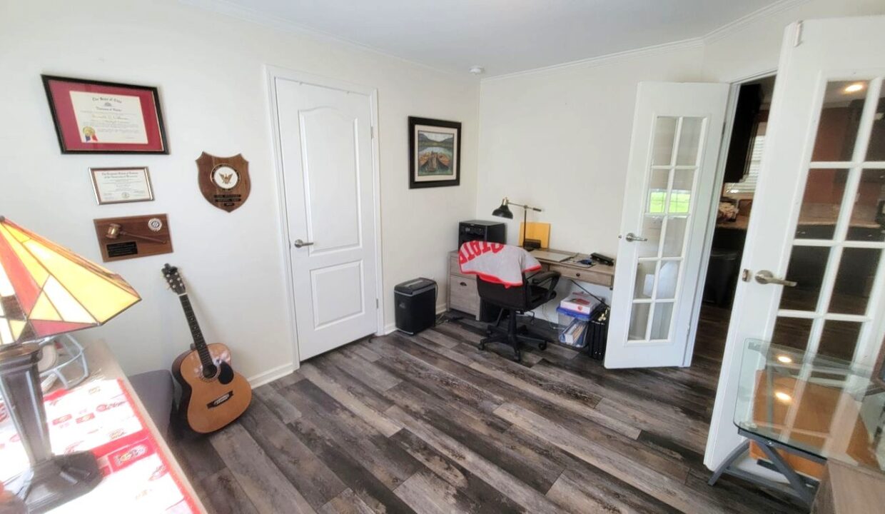 220 Monterey Cypress - sp19