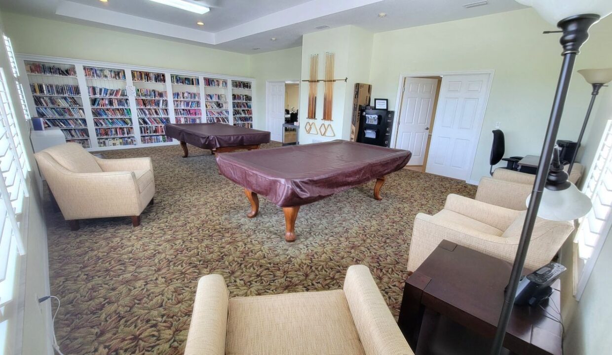 220 Monterey Cypress - sp40