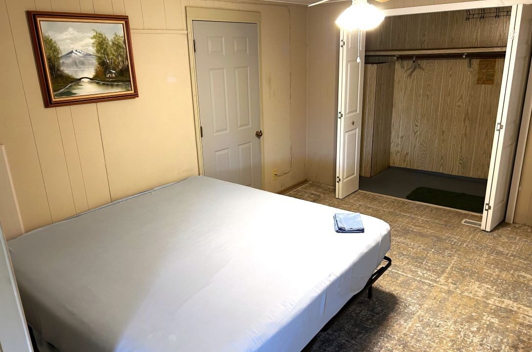 3150 NE Ave lot 325 - sp14