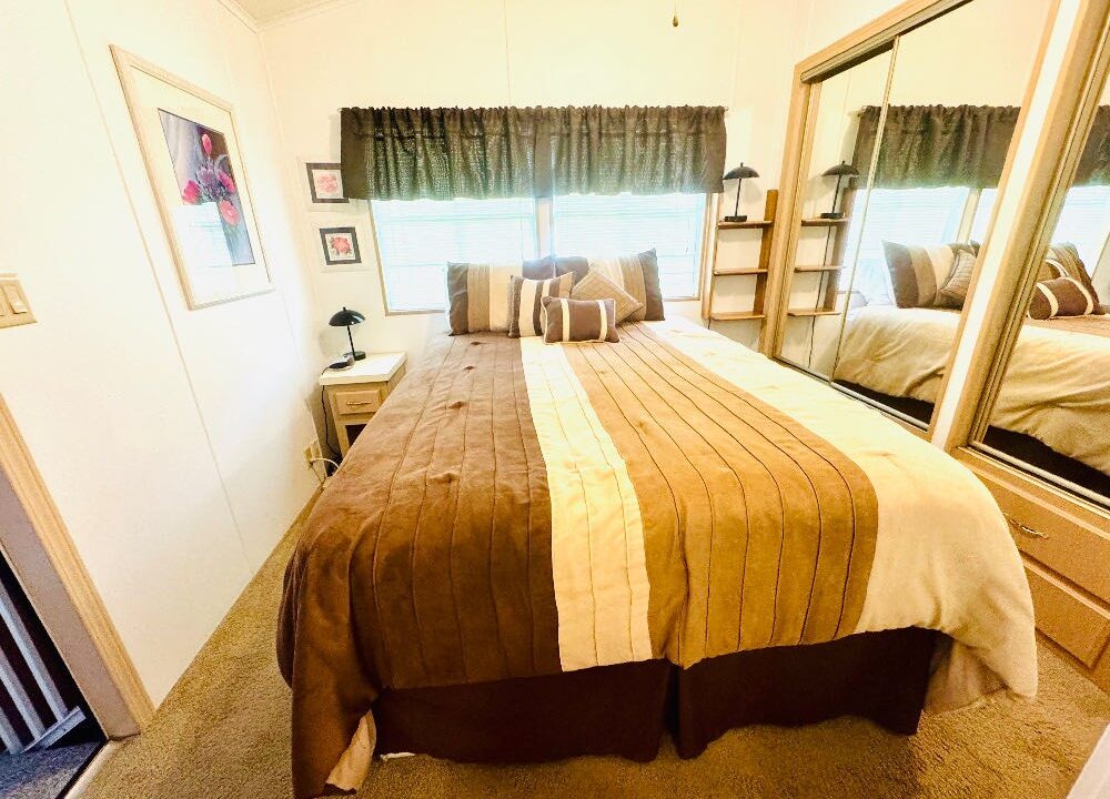 5601 Cypress Garden M14B - sp10