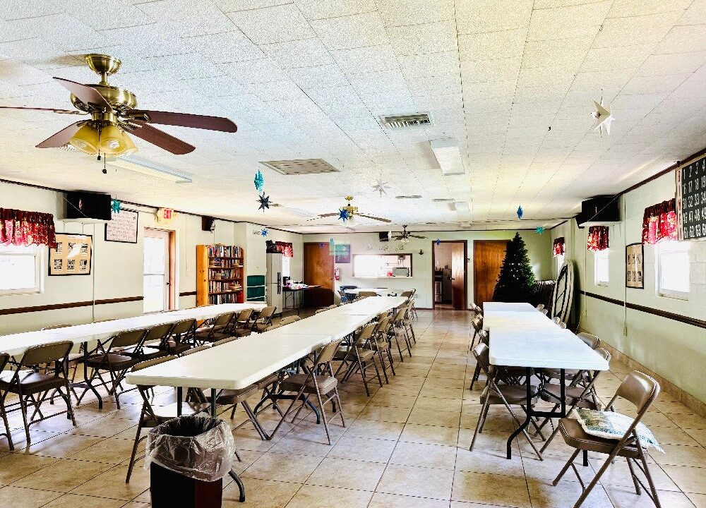 5601 Cypress Garden M14B - sp18