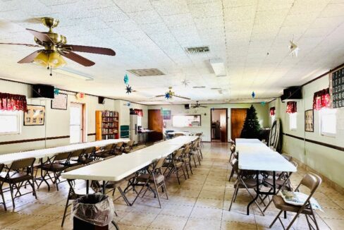 5601 Cypress Garden M14B - sp18