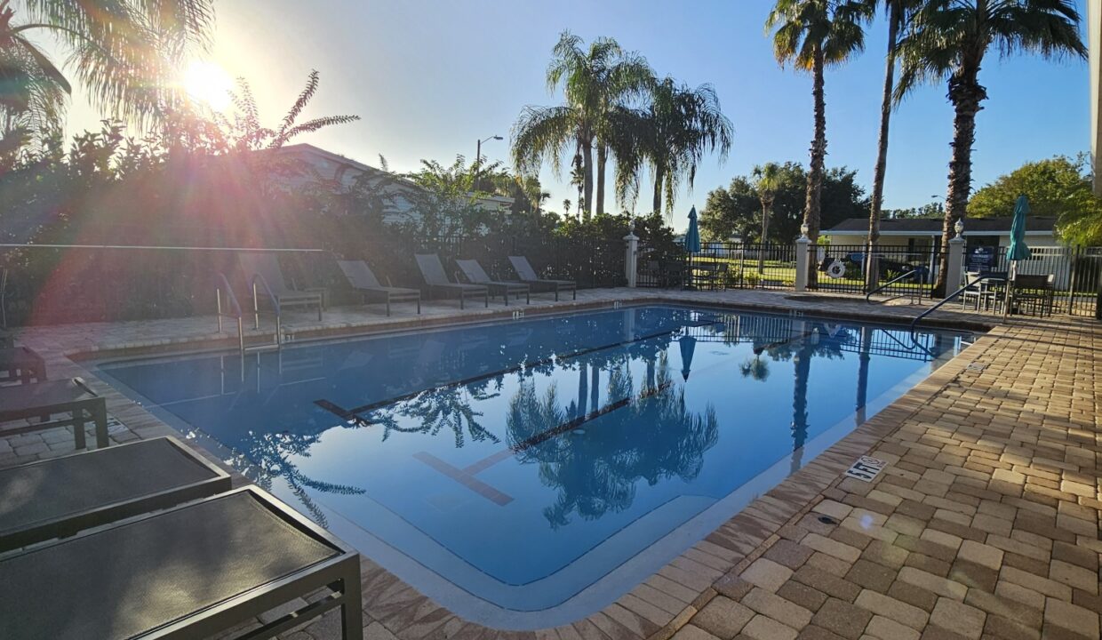 20251019_083028_resized