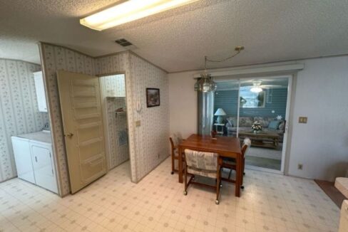 225 Dixie Circle - sp06