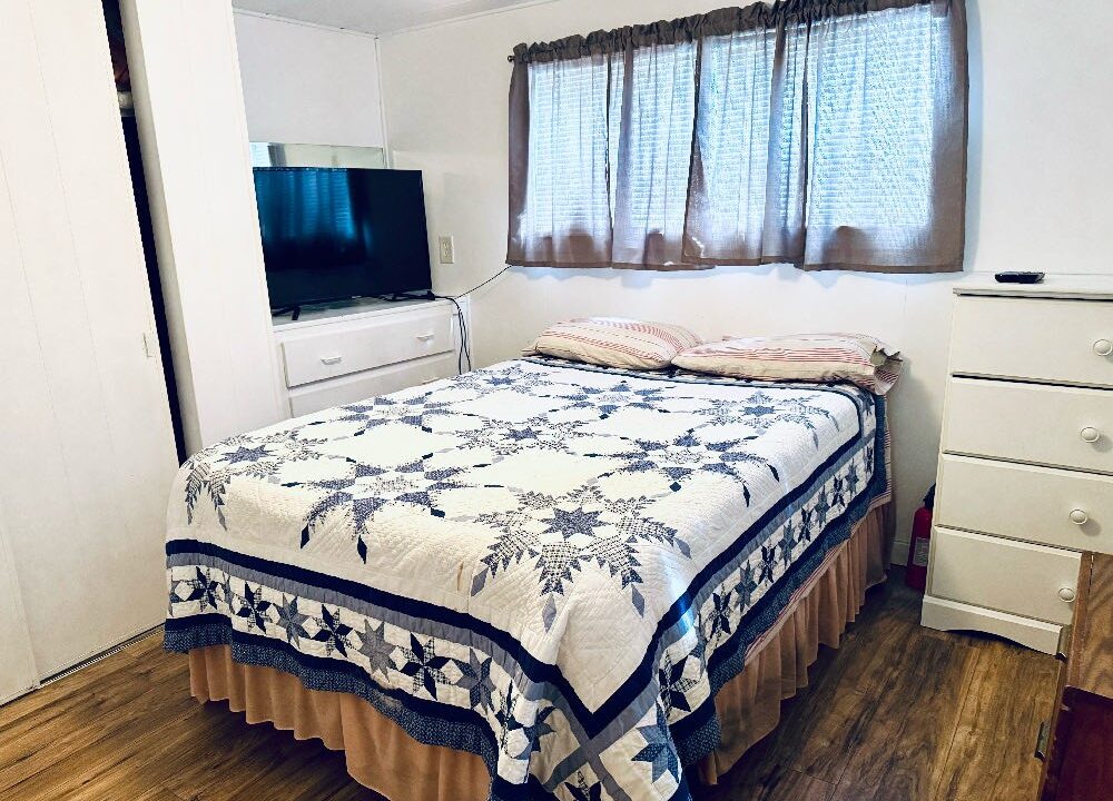 91 Orange Manor - sp15