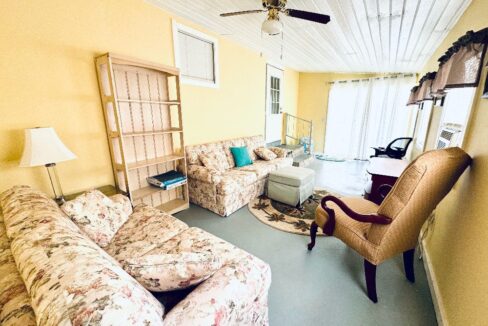 91 Orange Manor - sp20