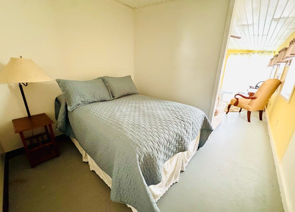 91 Orange Manor - sp22