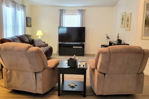 2222 Wren Place- sp09