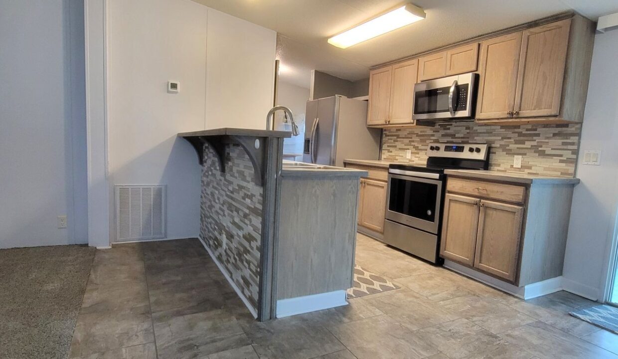 608 Yellow Cypress - sp16