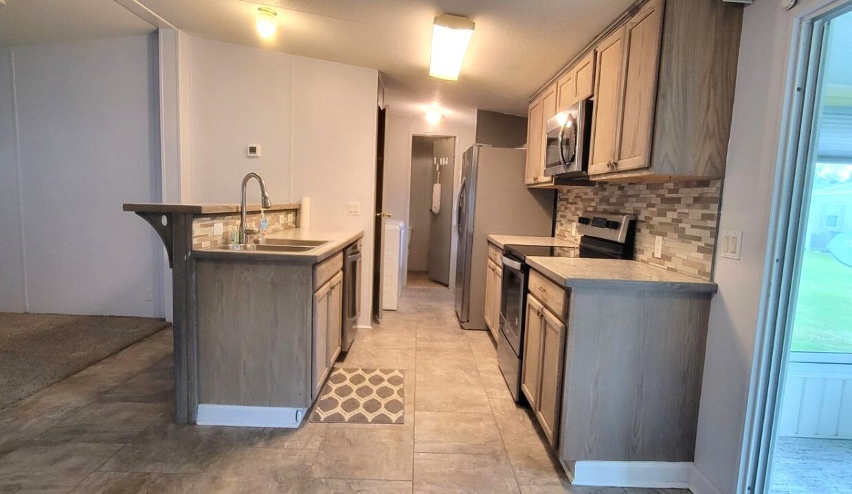 608 Yellow Cypress - sp17