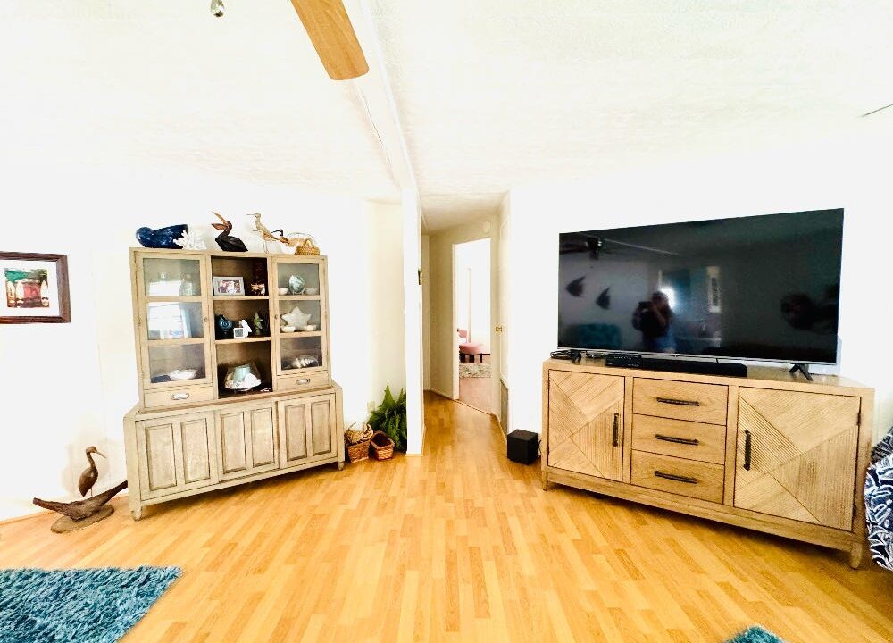 63 Temple Circle - sp08