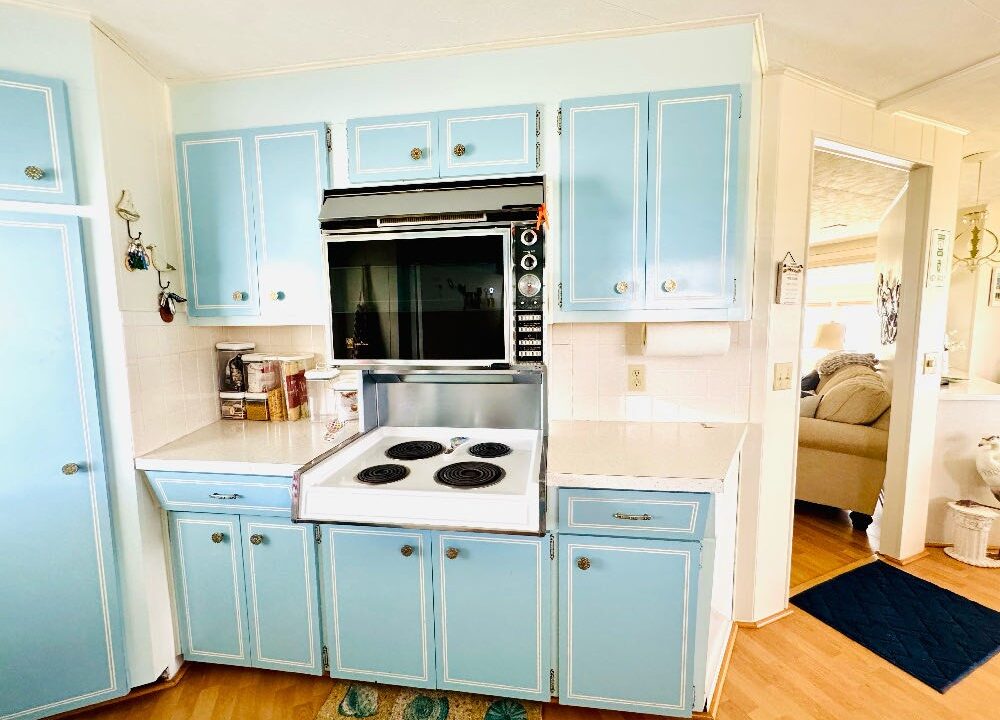 63 Temple Circle - sp09