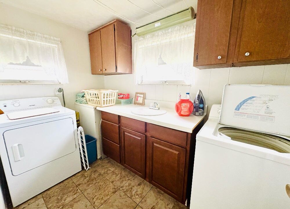 63 Temple Circle - sp23