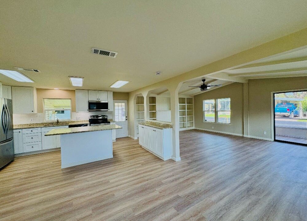 1901 US Hwy 17 92 - sp03