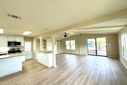 1901 US Hwy 17 92 - sp04