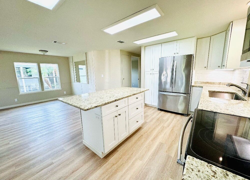 1901 US Hwy 17 92 - sp11