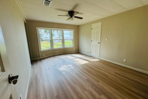 1901 US Hwy 17 92 - sp17