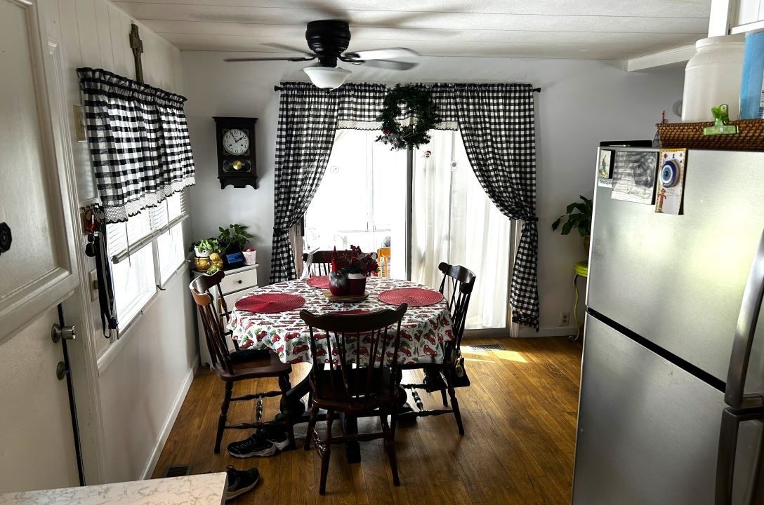 3150 NE 36th lot 468 - sp09